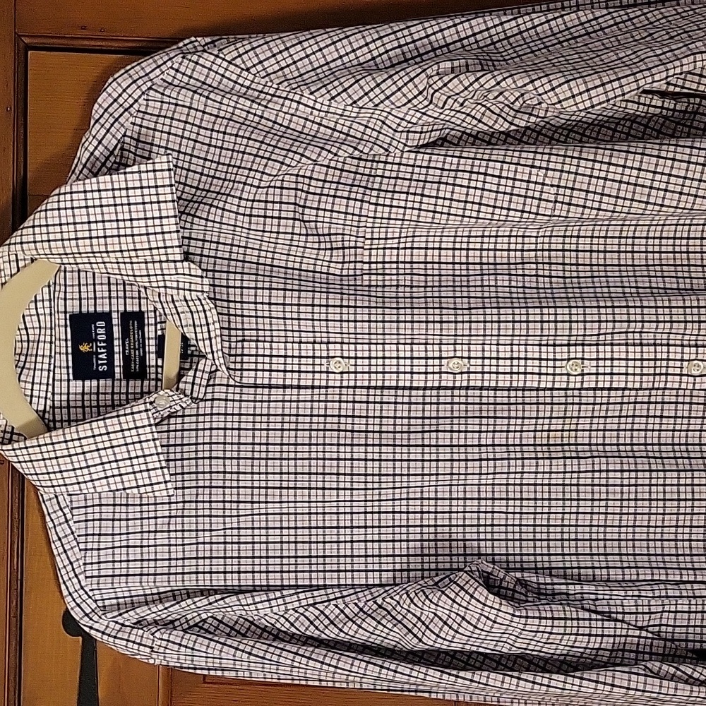 STAFFORD EASY CARE TRAVEL BROADCLOTH Checkered Shirt
